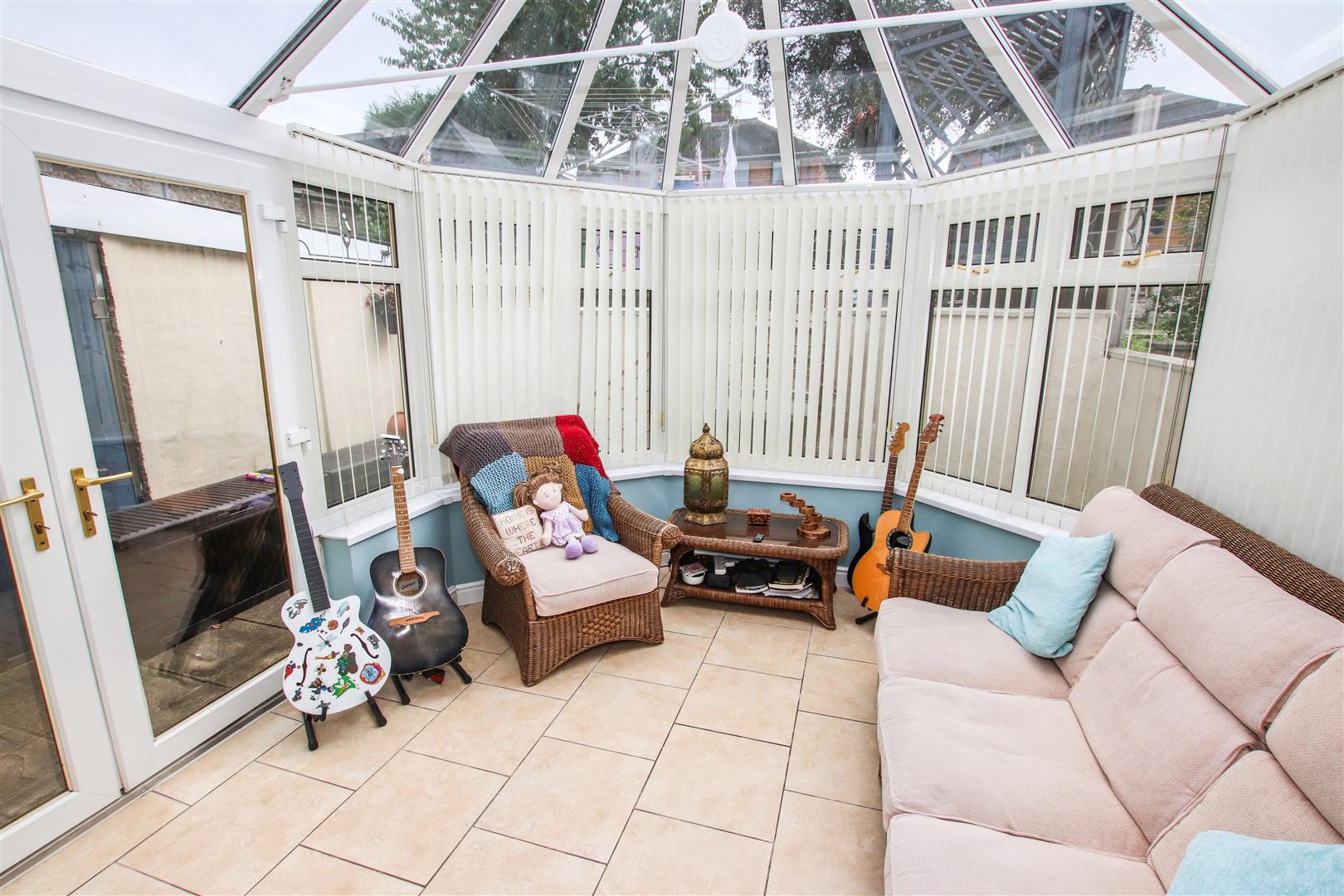 HALF BRICK & UPVC DOUBLE GLAZED CONSERVATORY